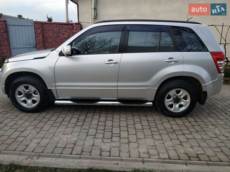 Внедорожник / Кроссовер Suzuki Grand Vitara 2008 в Киеве