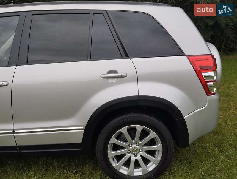 Позашляховик / Кросовер Suzuki Grand Vitara 2013 в Вінниці