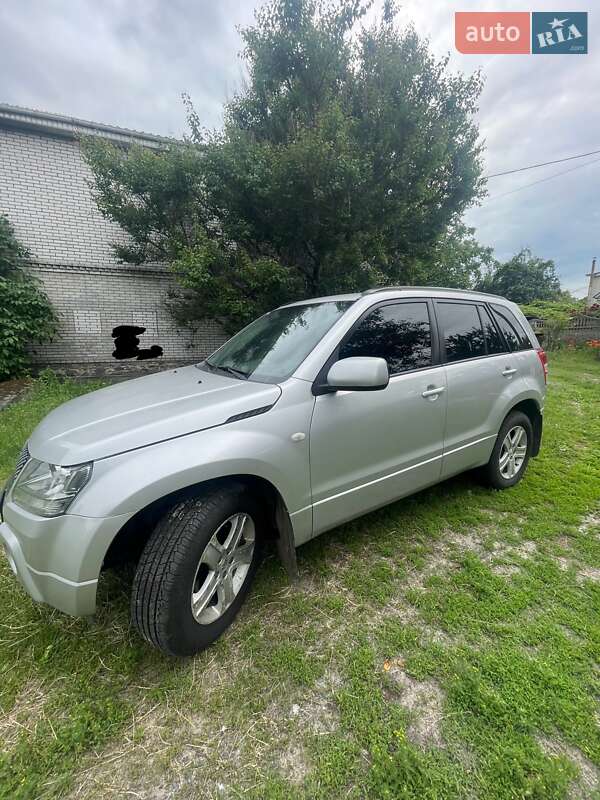 Внедорожник / Кроссовер Suzuki Grand Vitara 2006 в Киеве