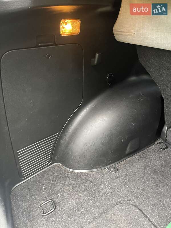 Внедорожник / Кроссовер Suzuki Grand Vitara 2006 в Киеве