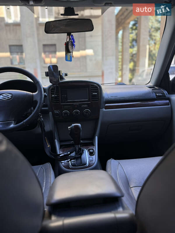 Внедорожник / Кроссовер Suzuki Grand Vitara 2005 в Краматорске