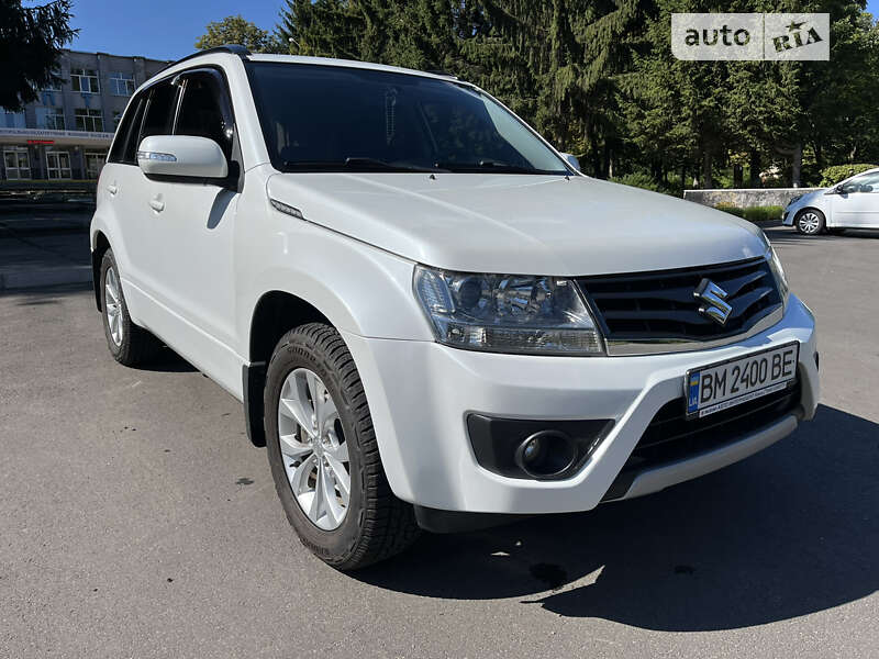 Позашляховик / Кросовер Suzuki Grand Vitara 2015 в Конотопі