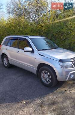 Внедорожник / Кроссовер Suzuki Grand Vitara 2006 в Харькове