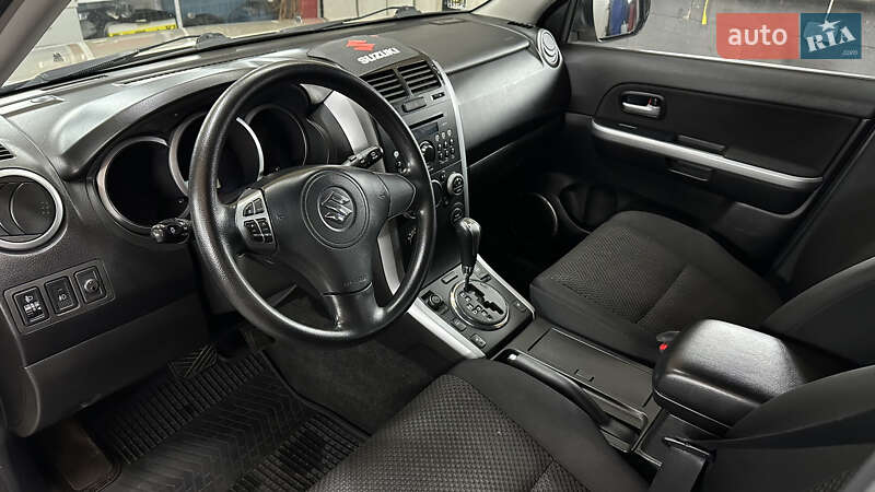 Внедорожник / Кроссовер Suzuki Grand Vitara 2008 в Киеве