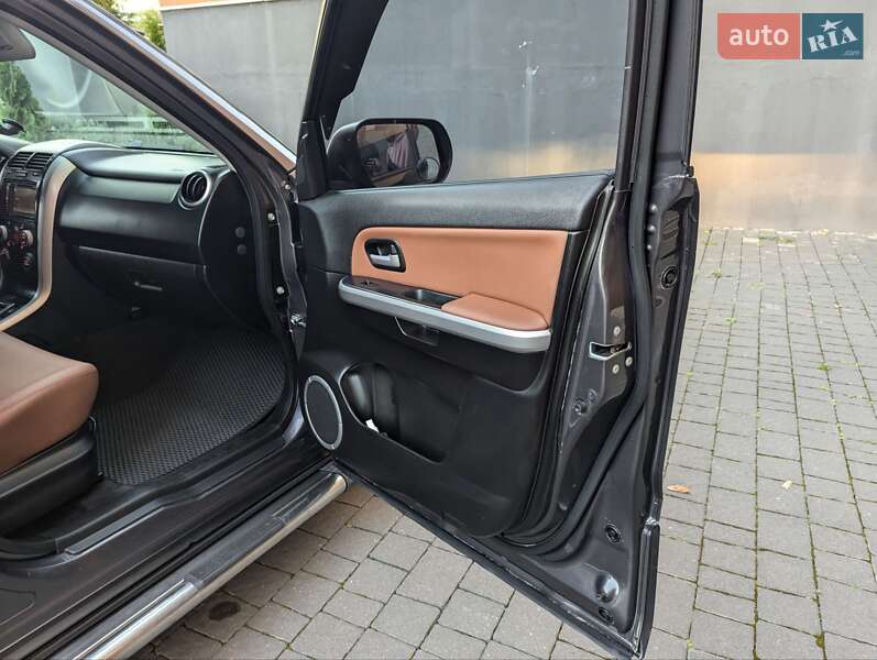 Позашляховик / Кросовер Suzuki Grand Vitara 2008 в Івано-Франківську