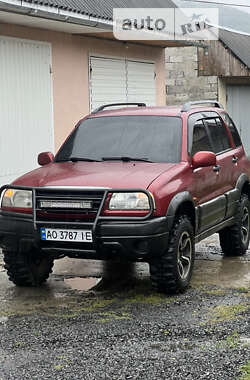 Позашляховик / Кросовер Suzuki Grand Vitara 2001 в Сваляві