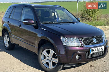 Внедорожник / Кроссовер Suzuki Grand Vitara 2009 в Здолбунове