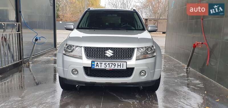 Внедорожник / Кроссовер Suzuki Grand Vitara 2011 в Ивано-Франковске