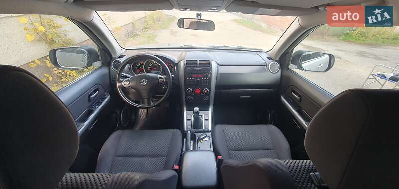 Внедорожник / Кроссовер Suzuki Grand Vitara 2011 в Ивано-Франковске