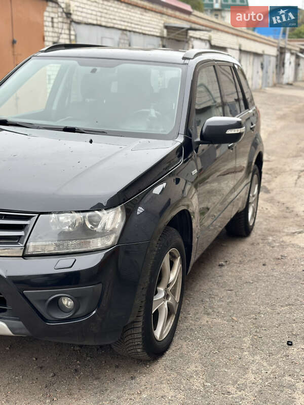 Внедорожник / Кроссовер Suzuki Grand Vitara 2014 в Николаеве