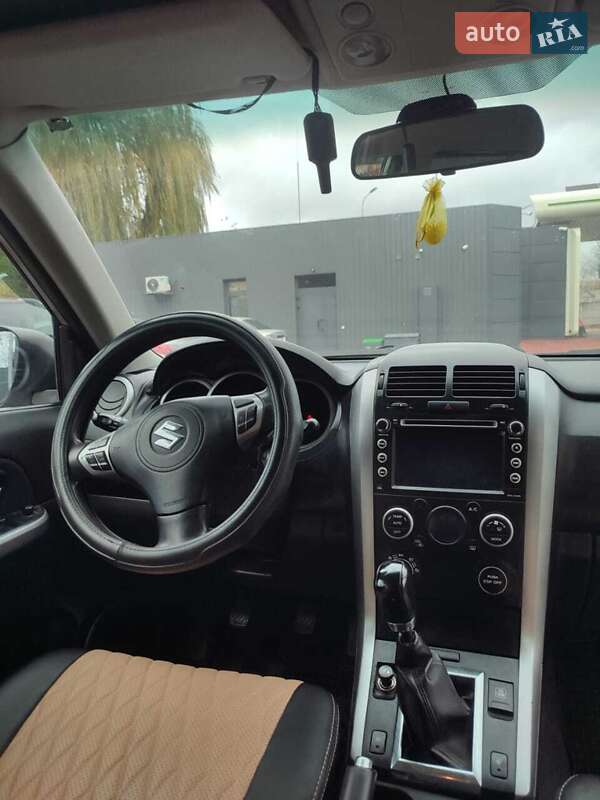 Позашляховик / Кросовер Suzuki Grand Vitara 2009 в Фастові