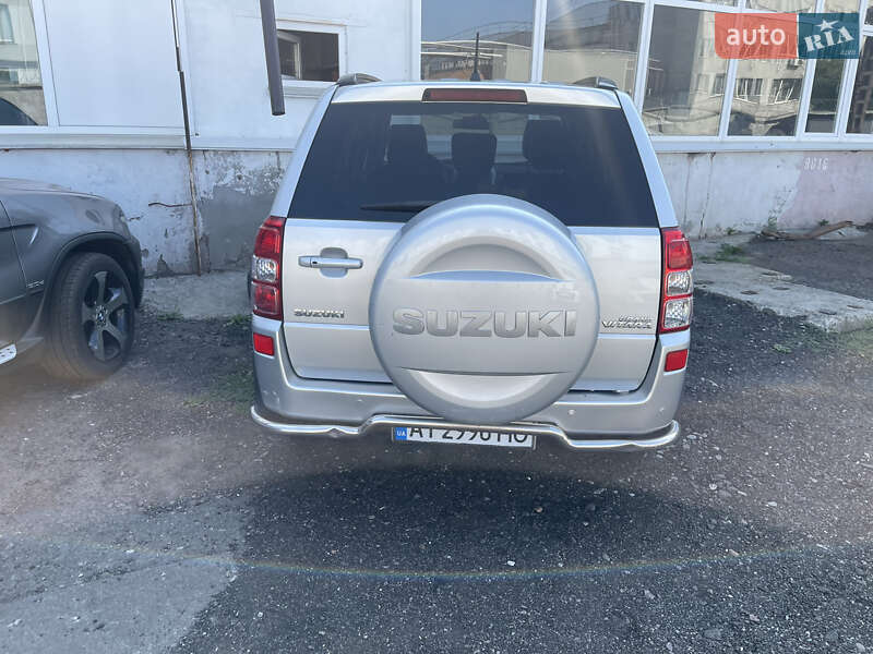 Внедорожник / Кроссовер Suzuki Grand Vitara 2007 в Киеве