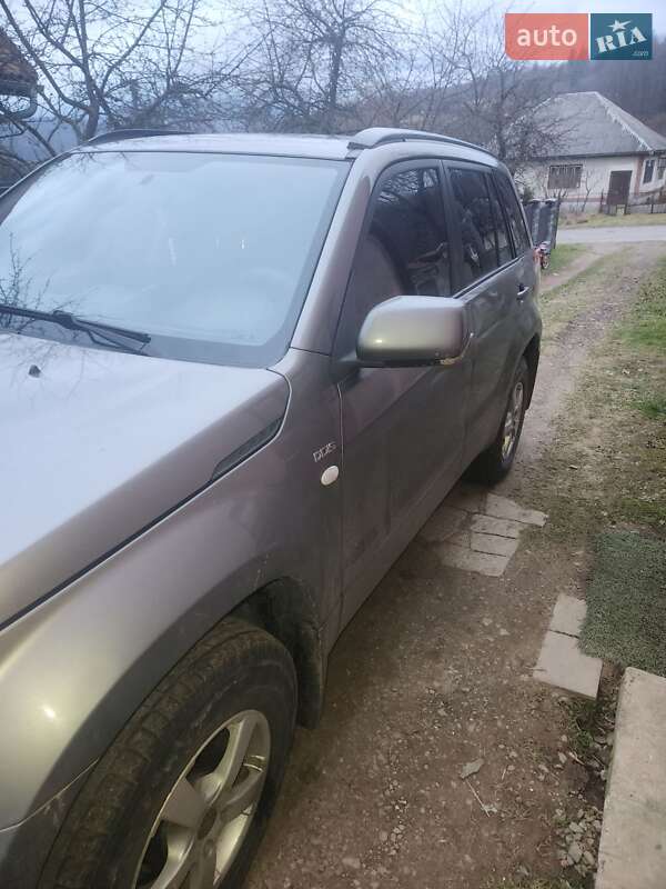 Внедорожник / Кроссовер Suzuki Grand Vitara 2007 в Ждениеве фото 7 Внедорожник / Кроссовер Suzuki Grand Vitara 2007 в Ждениеве