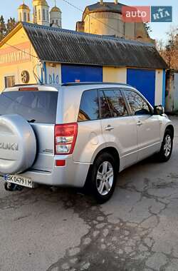 Внедорожник / Кроссовер Suzuki Grand Vitara 2006 в Остроге