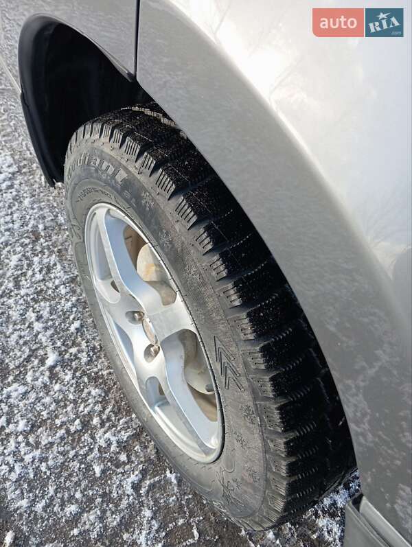 Внедорожник / Кроссовер Suzuki Grand Vitara 2007 в Довбыше