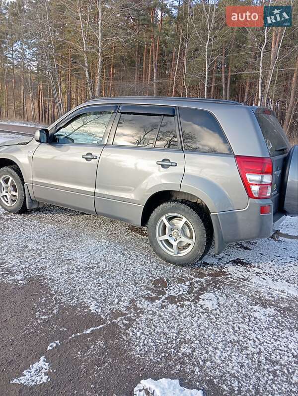 Внедорожник / Кроссовер Suzuki Grand Vitara 2007 в Довбыше
