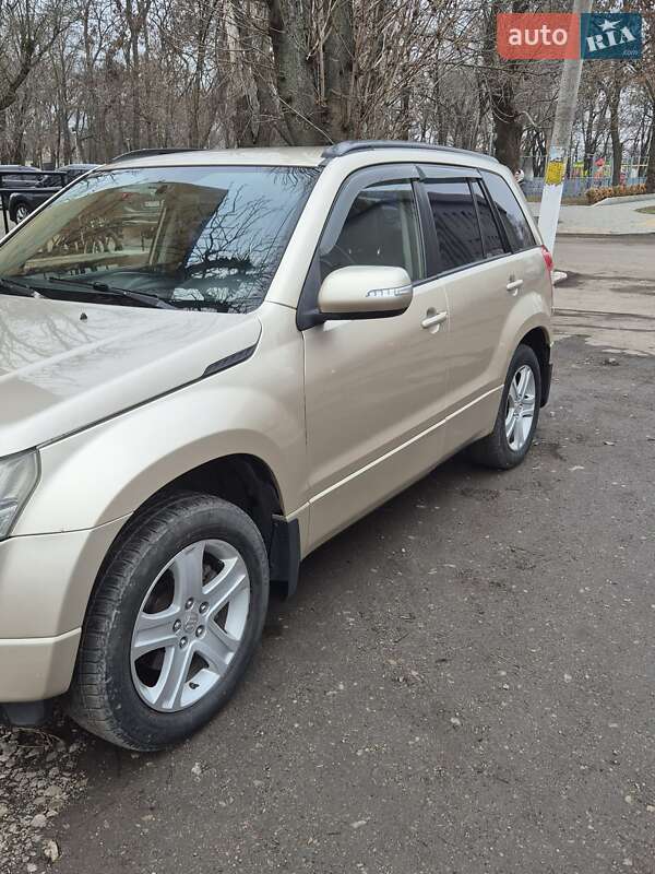 Внедорожник / Кроссовер Suzuki Grand Vitara 2008 в Днепре