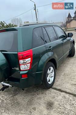 Внедорожник / Кроссовер Suzuki Grand Vitara 2006 в 