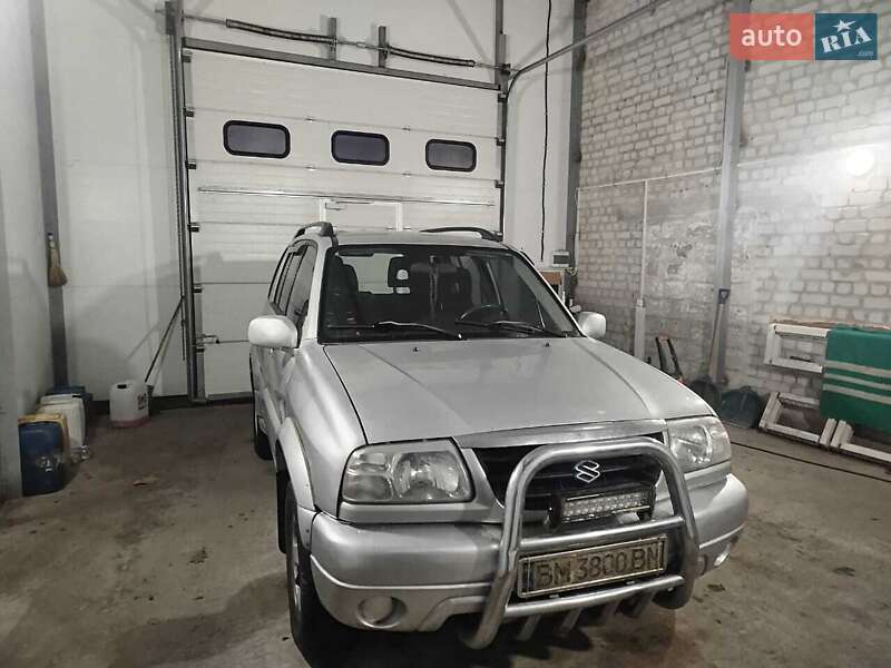 Позашляховик / Кросовер Suzuki Grand Vitara 2003 в 