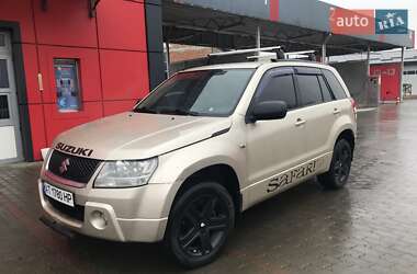 Позашляховик / Кросовер Suzuki Grand Vitara 2006 в Калуші