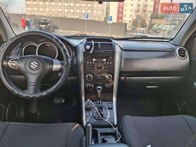 Внедорожник / Кроссовер Suzuki Grand Vitara 2006 в Вышгороде
