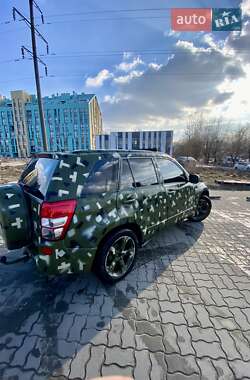 Внедорожник / Кроссовер Suzuki Grand Vitara 2006 в 