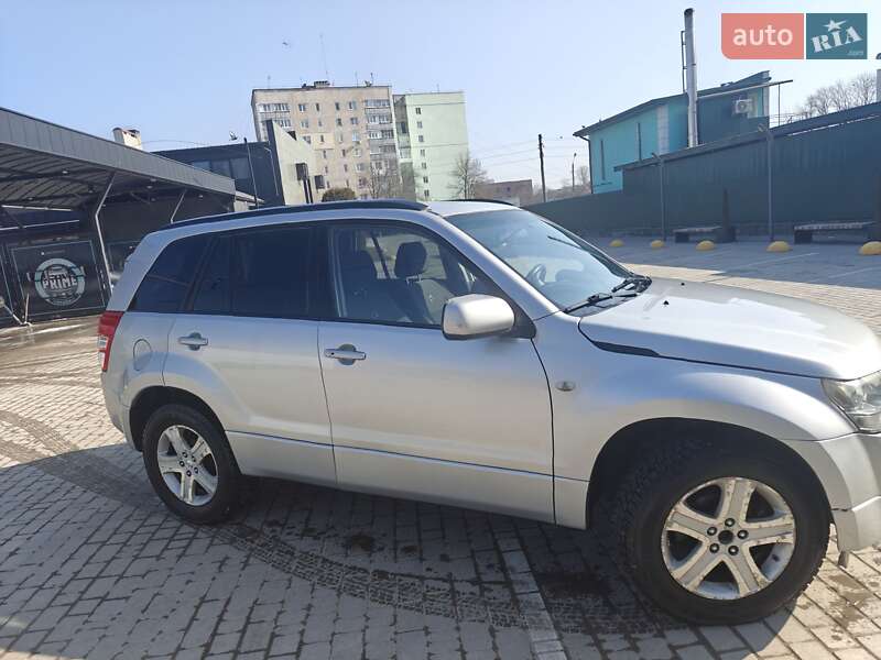Внедорожник / Кроссовер Suzuki Grand Vitara 2008 в Каменец-Подольском фото 4 Внедорожник / Кроссовер Suzuki Grand Vitara 2008 в Каменец-Подольском