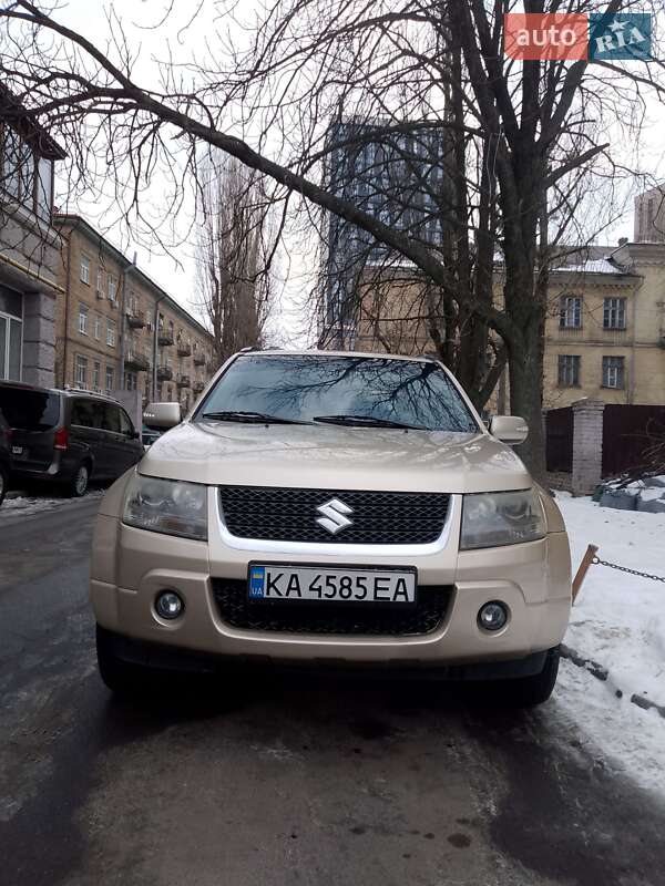 Позашляховик / Кросовер Suzuki Grand Vitara 2008 в Києві