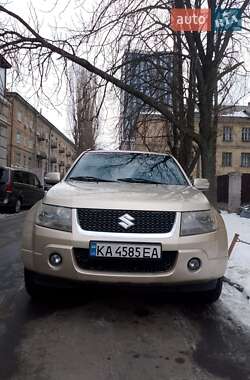 Позашляховик / Кросовер Suzuki Grand Vitara 2008 в Києві