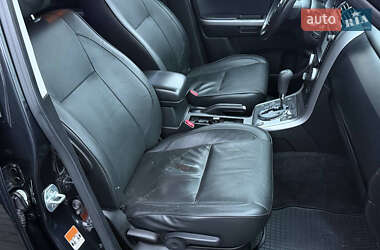 Позашляховик / Кросовер Suzuki Grand Vitara 2010 в 
