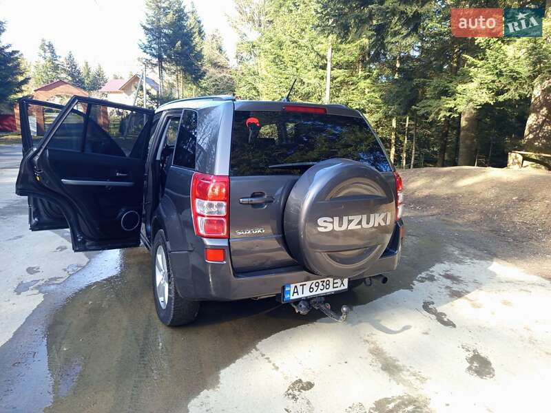Внедорожник / Кроссовер Suzuki Grand Vitara 2009 в Надворной