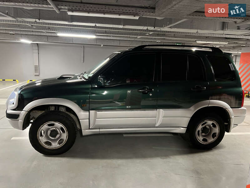 Внедорожник / Кроссовер Suzuki Grand Vitara 2001 в Львове