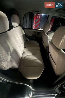 Внедорожник / Кроссовер Suzuki Grand Vitara 2001 в 