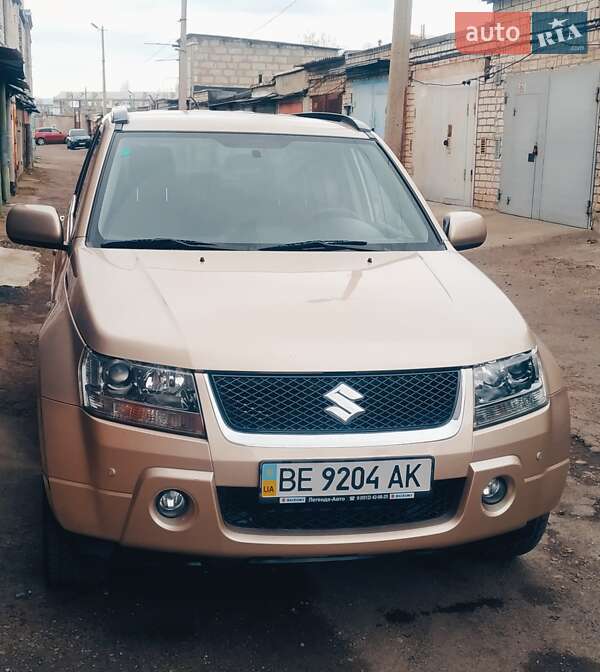 Внедорожник / Кроссовер Suzuki Grand Vitara 2008 в 