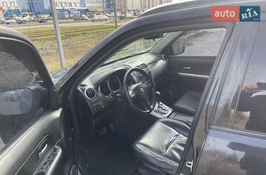 Внедорожник / Кроссовер Suzuki Grand Vitara 2010 в 