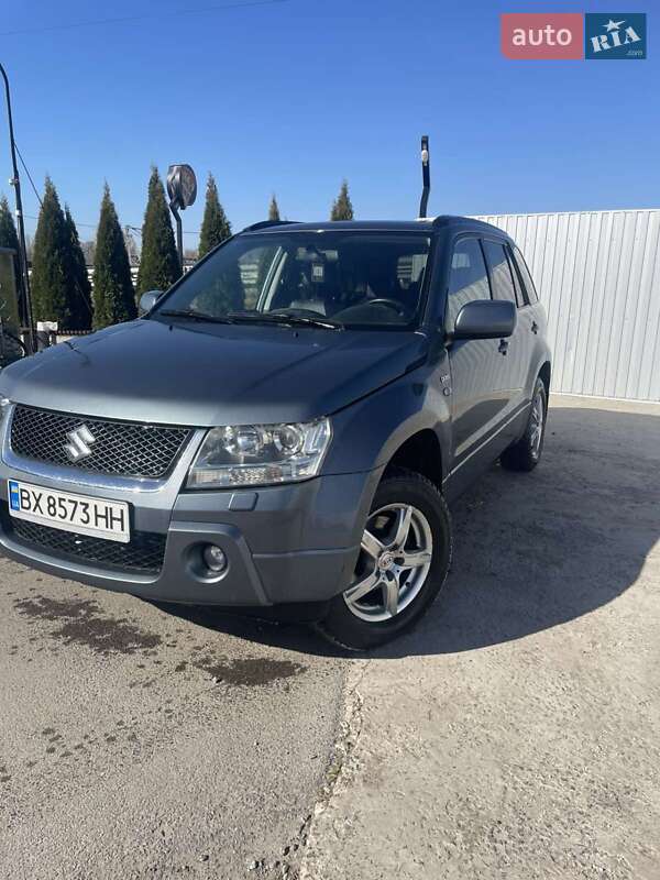 Внедорожник / Кроссовер Suzuki Grand Vitara 2006 в Хмельницком