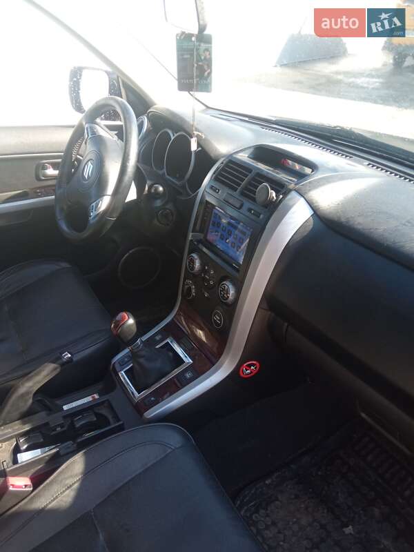 Внедорожник / Кроссовер Suzuki Grand Vitara 2006 в Хмельницком