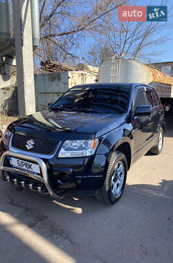 Позашляховик / Кросовер Suzuki Grand Vitara 2006 в Києві