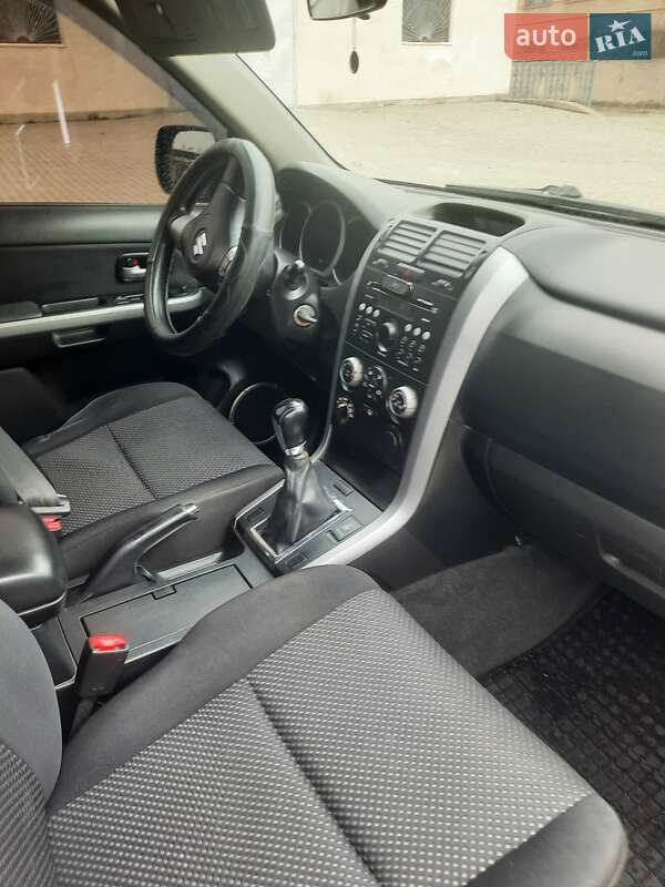 Внедорожник / Кроссовер Suzuki Grand Vitara 2008 в Борщеве