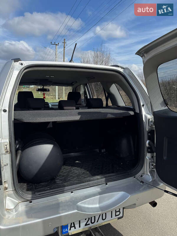 Внедорожник / Кроссовер Suzuki Grand Vitara 2006 в Броварах фото 10 Внедорожник / Кроссовер Suzuki Grand Vitara 2006 в Броварах