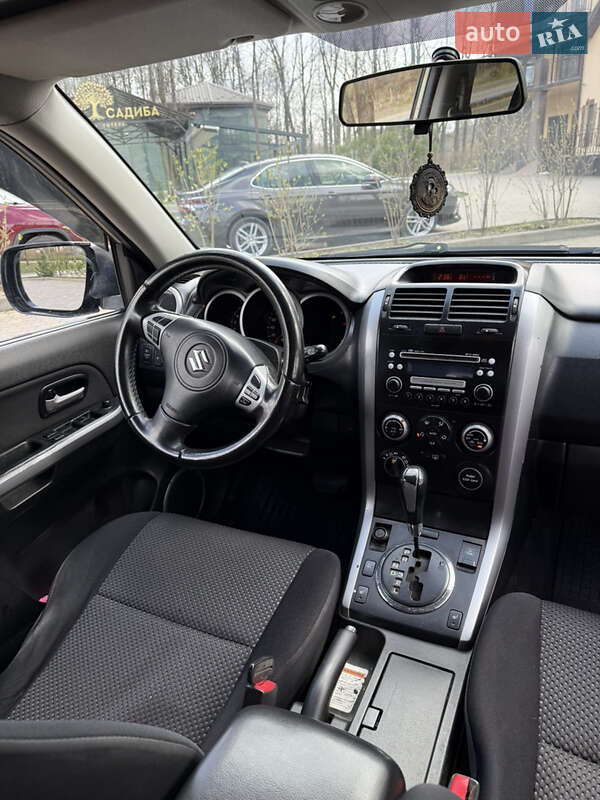 Позашляховик / Кросовер Suzuki Grand Vitara 2007 в Долині
