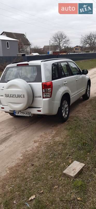 Внедорожник / Кроссовер Suzuki Grand Vitara 2013 в Василькове