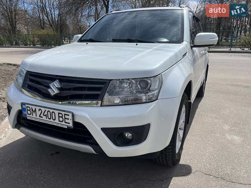 Внедорожник / Кроссовер Suzuki Grand Vitara 2015 в 