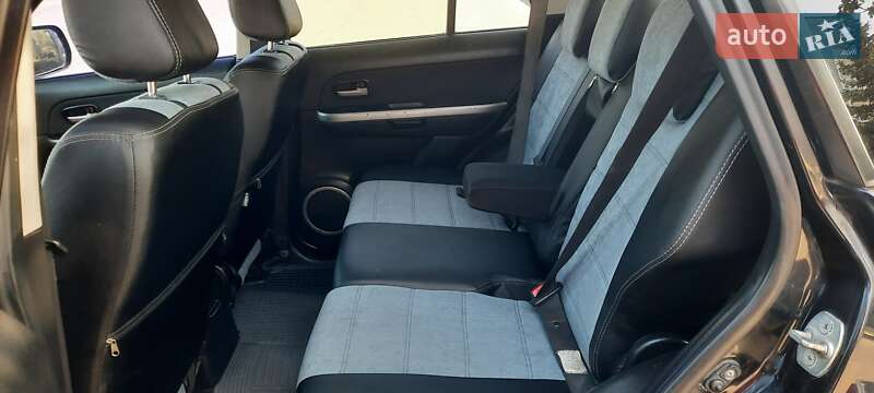 Внедорожник / Кроссовер Suzuki Grand Vitara 2006 в Черкассах