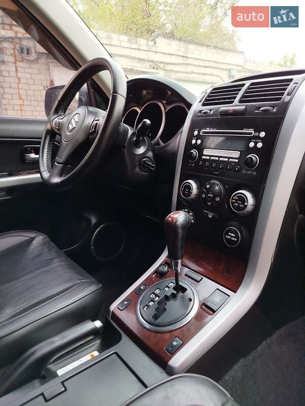 Позашляховик / Кросовер Suzuki Grand Vitara 2008 в Дніпрі