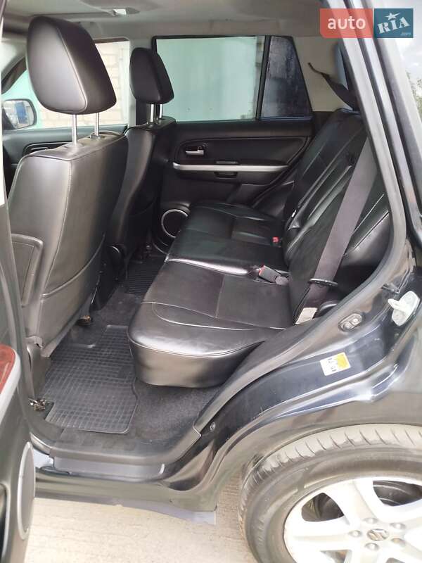 Позашляховик / Кросовер Suzuki Grand Vitara 2008 в Дніпрі