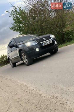 Внедорожник / Кроссовер Suzuki Grand Vitara 2006 в 