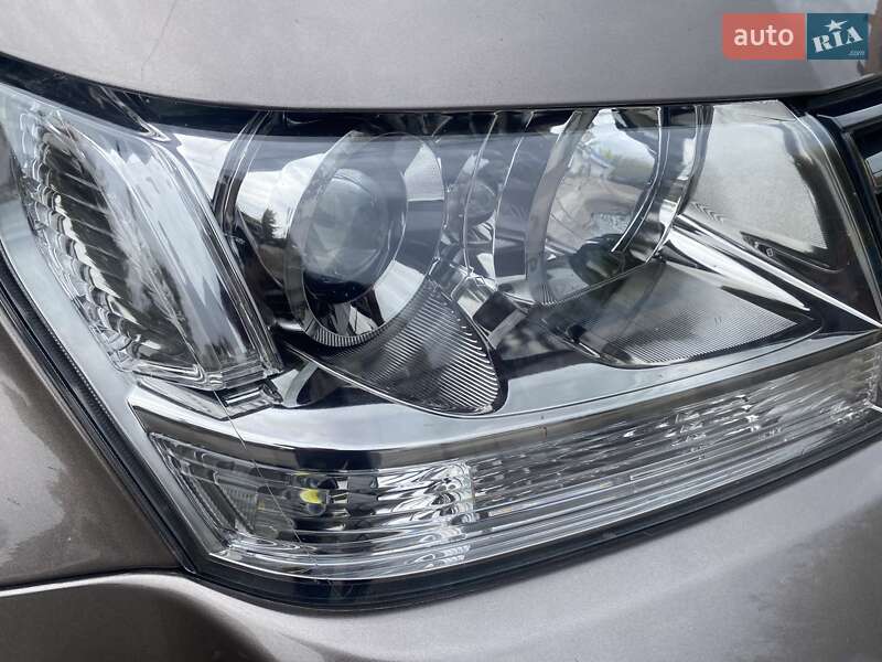 Позашляховик / Кросовер Suzuki Grand Vitara 2017 в Чернігові фото 38 Позашляховик / Кросовер Suzuki Grand Vitara 2017 в Чернігові