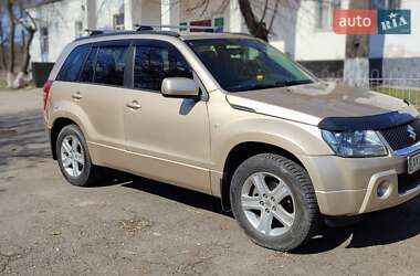 Позашляховик / Кросовер Suzuki Grand Vitara 2006 в 