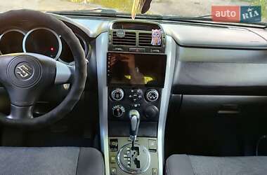 Позашляховик / Кросовер Suzuki Grand Vitara 2008 в 